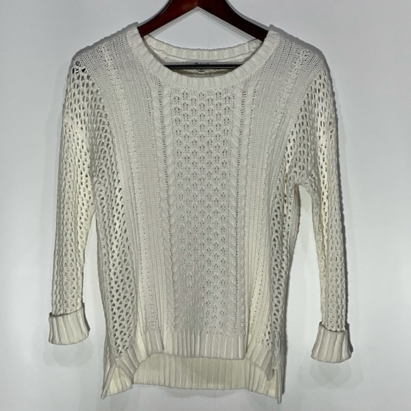 Madewell Karlie Cable Knit Sweater; perfect for fall/winter gathering. Size: XXS - Picture 2 of 15